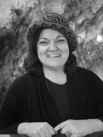 Carol Worthey (Incomparable 2)